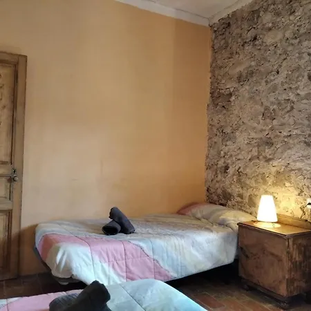 Ca La Iaia Veva Sant Joan les Fonts