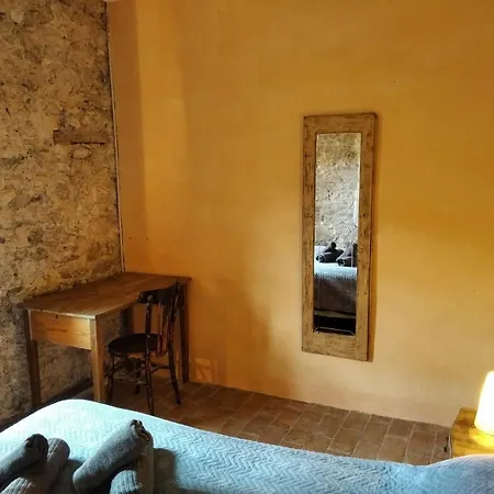 Ca La Iaia Veva Sant Joan les Fonts